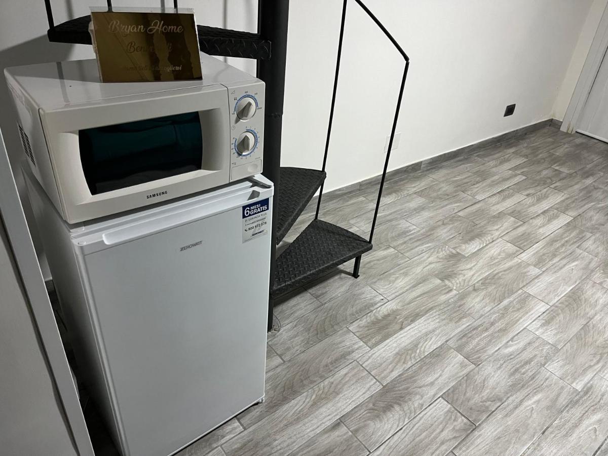 Bryan Home Неаполь Экстерьер фото